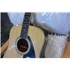 Image 4 : YAMAHA FD02 ACOUSTIC GUITAR