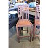 Image 2 : 2 BAR HEIGHT WOOD CHAIRS
