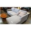 Image 4 : NEW MODERN GREY FABRIC 2 PIECE SECTIONAL SOFA RETAIL $1899