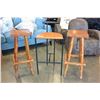 Image 2 : THREE BARSTOOLS TWO HANDMADE PINE AND MODERN STYLE