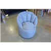 Image 1 : 2 BOUCLAIR BEANBAG CHAIRS GREY AND BLACK