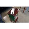 Image 4 : GOLF CABINET WITH BALL RETURN, PUTTER ETC