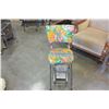 Image 2 : VINTAGE STEP STOOL CHAIR
