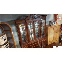 MAHOGANY 3 PIECE CABINET ILLUMINATED