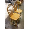 Image 3 : PAIR OF PINE BAR STOOLS