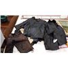 Image 1 : 3 LARGE LEATHER JACKETS
