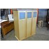 Image 2 : MAPLE WARDROBE