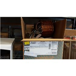 BOX OF DECORATIVE BASKETS, BOWL AND LAMP