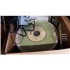 Image 2 : 2 IROBOT ROOMBAS