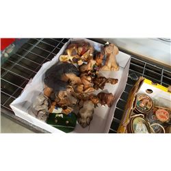TRAY OF DOG FIGURES