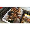 Image 1 : TRAY OF DOG FIGURES
