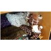 Image 2 : LOT OF BED THROW PILLOWS AND BLANKETS, AND GIRAFFES