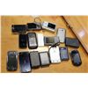 Image 2 : BAG OF CAMERAS, PHONES AND IPOD