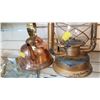 Image 4 : COPPER KETTLE AND OIL LAMP