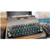 Image 2 : SMITH CORONA TYPE WRITER IN CASE