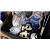 Image 3 : CRATE OF DOLLS AND PANDAS