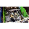Image 3 : 3 TRAYS OF SILVER PLATES AND CUTLERY