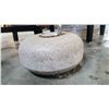 Image 2 : CURLING STONE