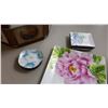 Image 3 : METAL AND ENAMEL DISHES