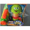 Image 2 : Bundle of kids outdoor water fun / Super soaker / bubbles / wigglin sprinkler