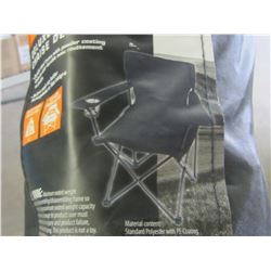 Ozark Trail Deluxe arm chair / great for camping