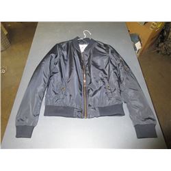 New Women's spring /summer Jacket size large