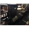 Image 2 : 18 PIECES OF ASSORTED FURNITURE
