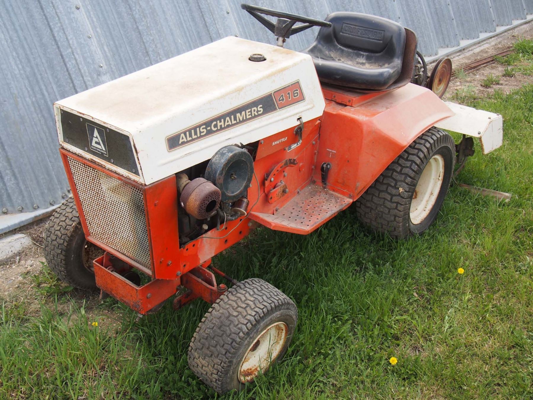 AllisChalmers 416 Lawn Tractor and Cultivator Bodnarus Auctioneering