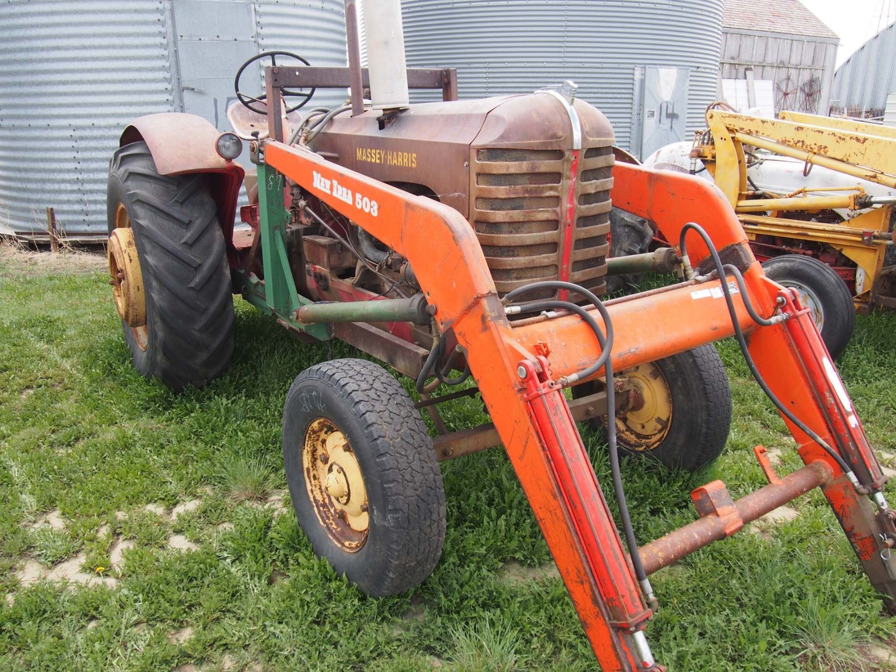 Massey Harris 444 W/ Front End Loader, Running Antique Tractor