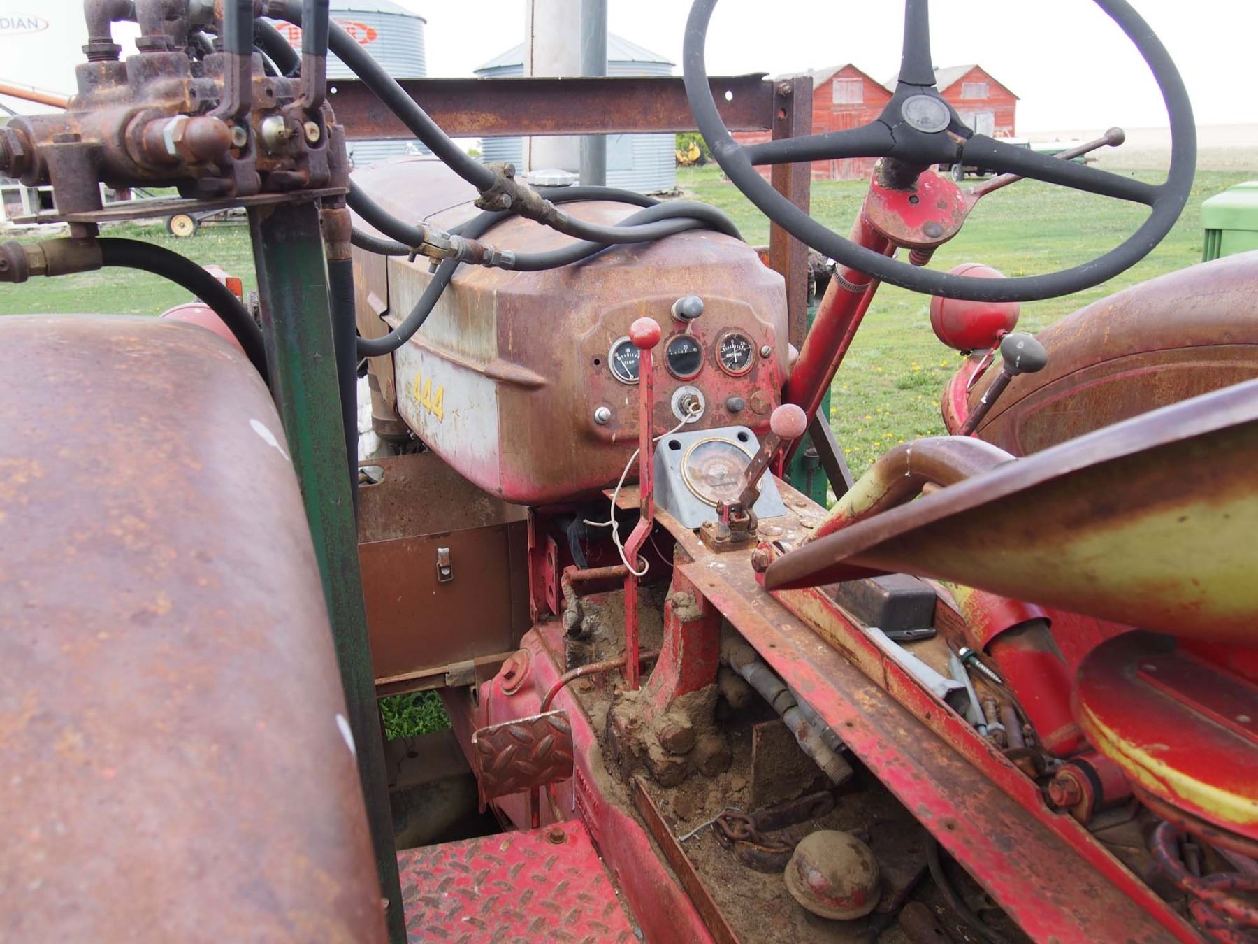 Massey Harris 444 W/ Front End Loader, Running Antique Tractor