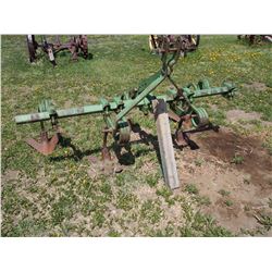 John Deere 3PH Cultivator