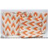 Image 1 : 4 BLOSSOM ORANGE & GREY THROW PILLOW COVERS