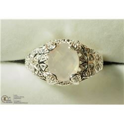 9) STERLING SILVER ROSE QUARTZ RING