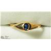 Image 1 : 21) 10KT GOLD SAPPHIRE RING