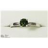 Image 2 : 47) 10K GOLD GREEN DIAMOND RING