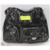 Image 1 : WOMENS BLACK HANDBAG