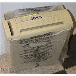 4015 PAPER SHREDDER
