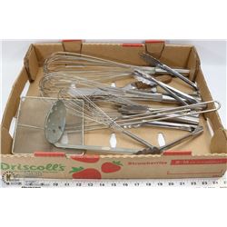 FLAT OF KITCHEN UTENSILS INCL. WHISKS, TONGS