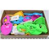 Image 1 : NEW BEACH / SANDBOX TOYS- SHOVELS AND RAKES