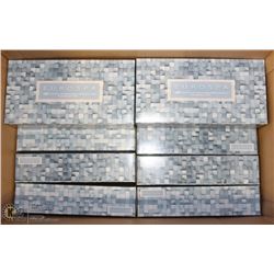 BOX OF STORE CLOSURE MERCHANDISE, INCLUDING: