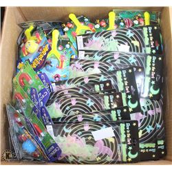 BOX OF STORE CLOSURE MERCHANDISE, INCLUDING: