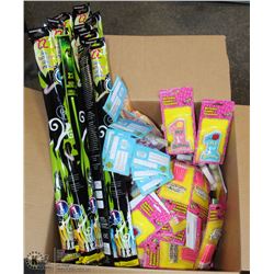 BOX OF STORE CLOSURE MERCHANDISE, INCLUDING: