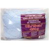 Image 1 : 1LB BAG OF 100% ACRYLIC YARN LIGHT BLUE