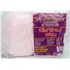 Image 1 : 1LB BAG OF 100% ACRYLIC YARN BABY PINK