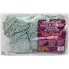 Image 1 : 1LB BAG OF 100% ACRYLIC YARN GREEN