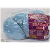 Image 1 : 1LB BAG OF 100% ACRYLIC YARN BLUE