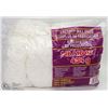 Image 1 : 1LB BAG OF 100% ACRYLIC YARN WHITE