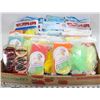 Image 1 : FLAT OF ASSORTED BATH SCRUBBY SUPPLIES AND MORE