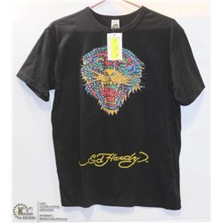 NEW ED HARDY TSHIRTSIZE XL.