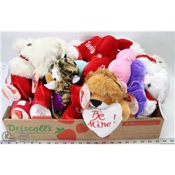 LARGE FLAT OF STUFFIES